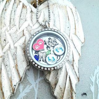 Locket - Silver Diamante Round