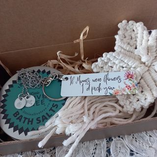 Mothers Day Gift Box