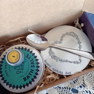 Mothers Love Gift Box