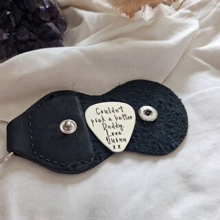 Guitar Pick Keyring (in pouch)
