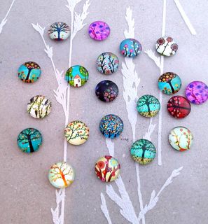 Resin Tree Charm
