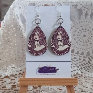Tear Drop Earrings 28